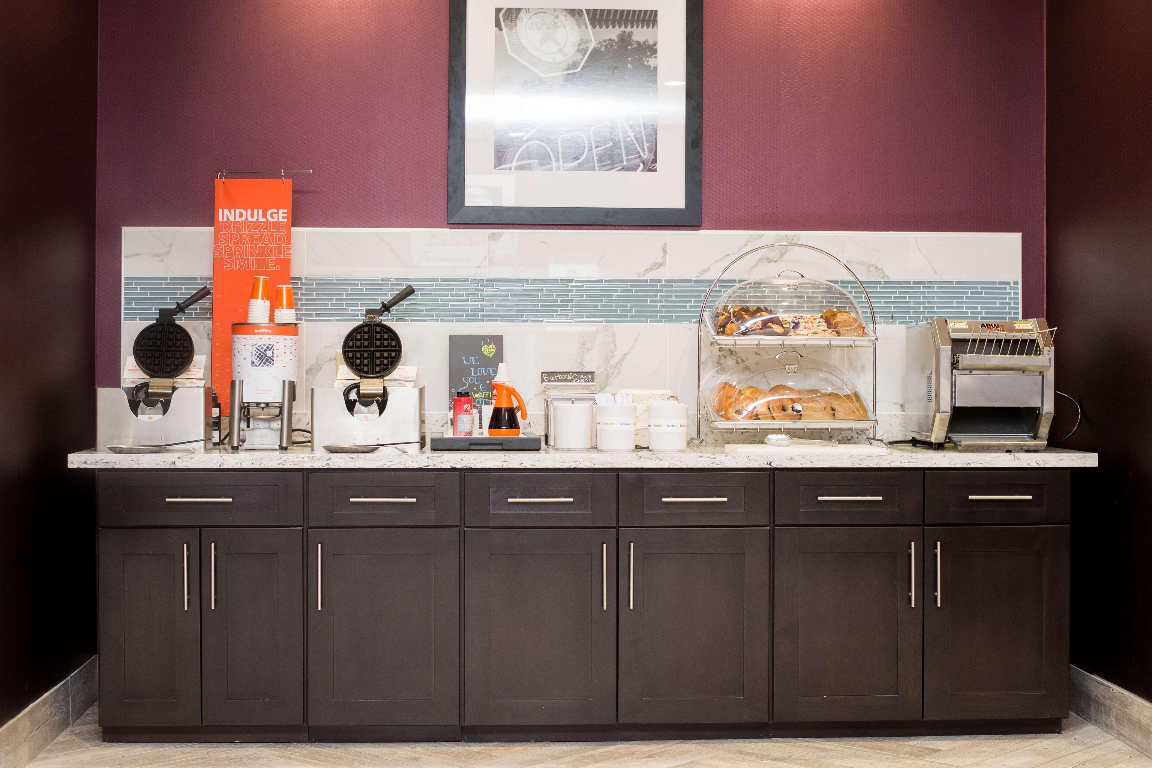 Hampton Inn & Suites Warrington Horsham Esterno foto